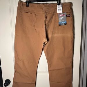 Dickies 42x30 5 Pocket Relaxed Fit JeansNWT
